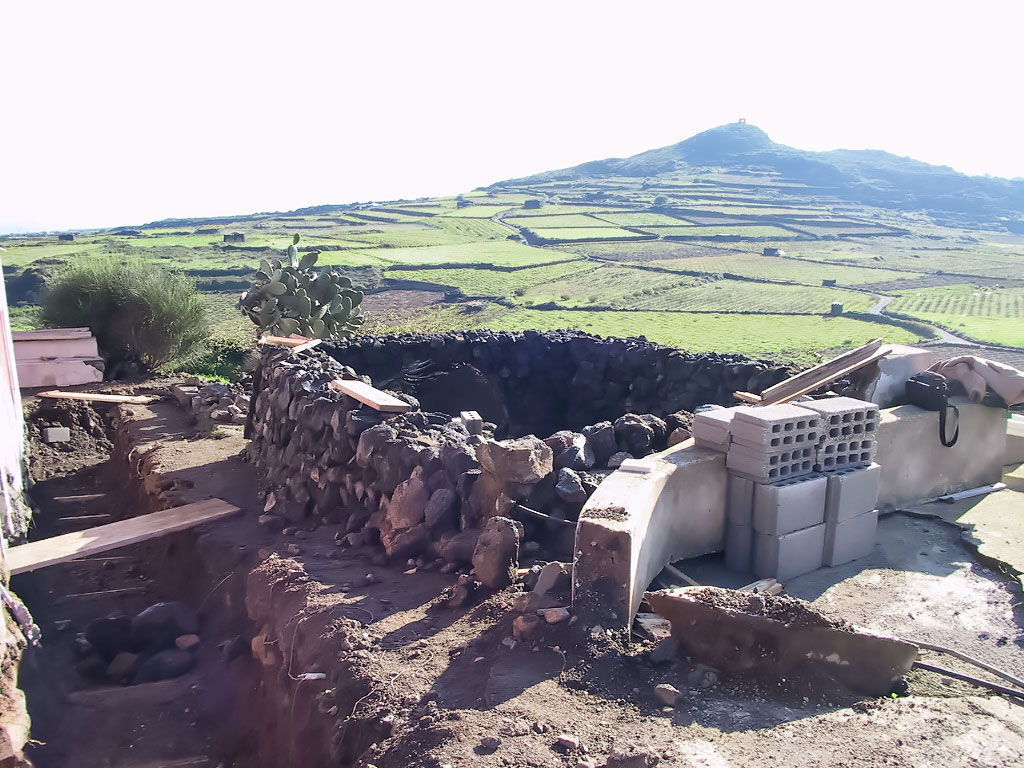 ca-nova-riqualificazione-spazi-materiali-pregio-pantelleria-damuso-prima-9